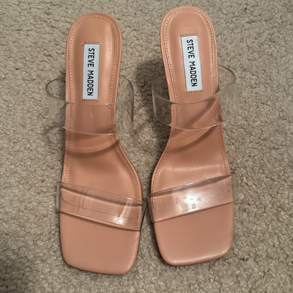 Steve Madden Bent Lucite Heels Size 9.5 Color Clear